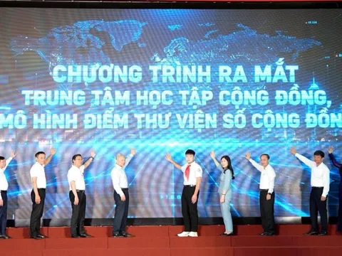 Hà Nội: Xã Hoài Đức ra mắt Trung tâm Học tập cộng đồng, đưa tri thức số đến với người dân