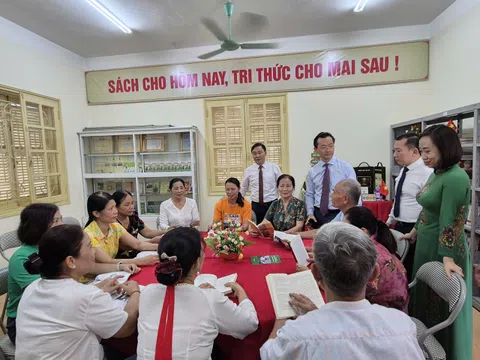 Hà Nội: Phường Phúc Lợi ra mắt mô hình “Nhà văn hóa hạnh phúc” và “Chăm sóc sức khỏe người cao tuổi”
