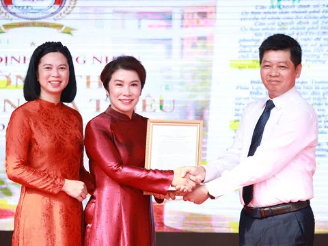 THCS Nguyễn Gia Thiều xác lập dấu mốc mới trên hành trình nâng cao chất lượng giáo dục