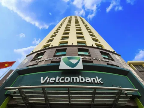 Vietcombank chuẩn bị chia cổ tức ''khủng'', vốn điều lệ dự kiến vượt BIDV và áp sát VietinBank