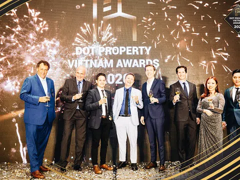 Hàng loạt doanh nghiệp khoe đoạt giải 'Oscar bất động sản'- ông chủ đứng sau giải thưởng Dot Property Vietnam Awards là ai?