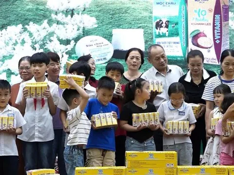 Mộc Châu Milk lan tỏa yêu thương đến trẻ em vùng cao, nối dài hành trình vì cộng đồng