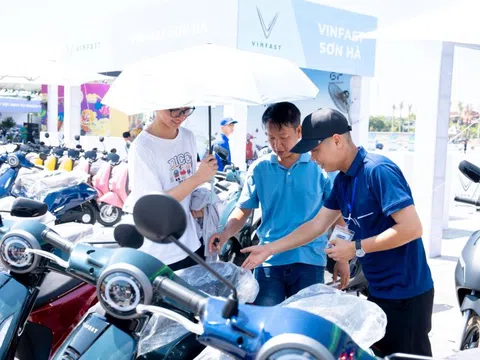 VinFast Evo Lite Neo hút học sinh, sinh viên nhờ giá mềm, không cần bằng lái và chi phí vận hành bằng 0