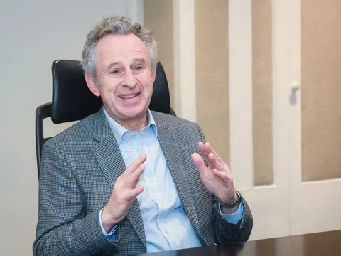 GS. Richard Henry Friend: VinFuture đã thành biểu tượng của niềm tin vào sức mạnh của khoa học phụng sự nhân loại