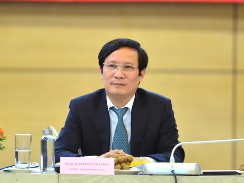 Tân Chủ tịch VCCI Phạm Tấn Công: Dốc toàn lực hỗ trợ DN vượt khó