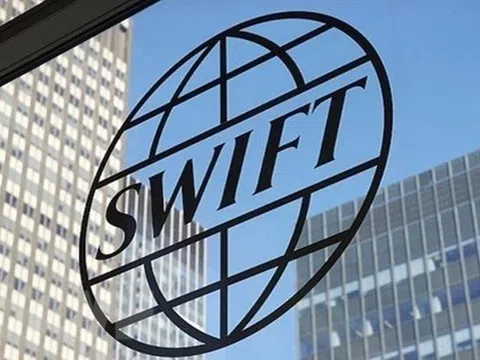 Liên minh châu Âu chính thức công bố 7 ngân hàng của Nga bị loại khỏi SWIFT