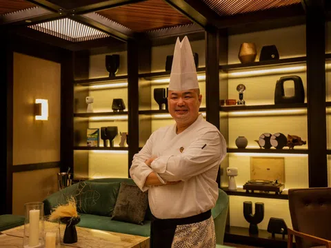 Đầu bếp sao Michelin - Junichi Yoshida: “Không có khuôn mẫu nào được đặt ra khi nấu các món ăn Teppanyaki”
