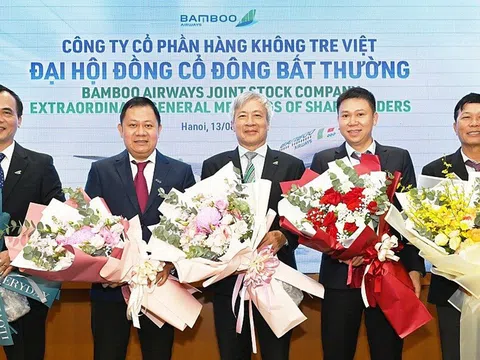 Chuyển nhượng toàn bộ cổ phần BAV sang ông Lê Thái Sâm - người cho FLC vay tín chấp hơn 7.700 tỷ đồng, tâm huyết của ông Trịnh Văn Quyết tại Bamboo Airways đã "đội nón ra đi"