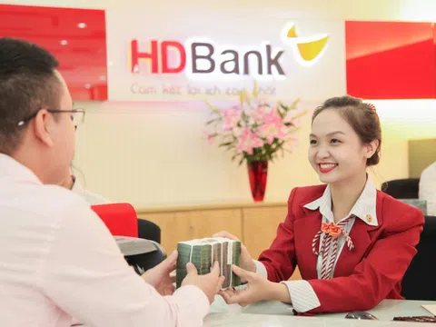 HDBank trả cổ tức bằng tiền mặt tỉ lệ 10%