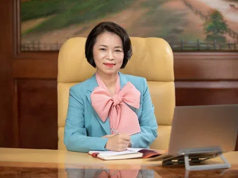 Bà Phạm Thu Hương - người vợ tào khang của tỷ phú Phạm Nhật Vượng xuất hiện tại lễ trao giải VinFuture