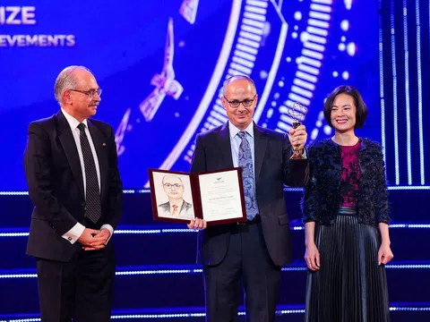 Giáo sư Omar M. Yaghi – Chủ nhân Giải thưởng VinFuture nhận Giải Nobel Hóa học 2025