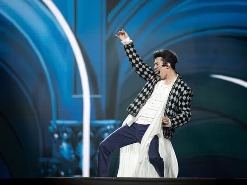 Dimash Kudaibergen: Tại sao cả thế giới “phát cuồng” trước một giọng hát?
