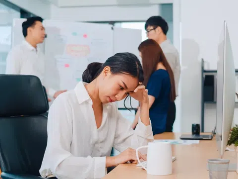 Lỡ nói xấu Sếp... giờ sao? Biến khủng hoảng giao tiếp thành cơ hội bộc lộ bản lĩnh chuyên nghiệp