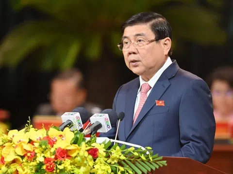 Ông Nguyễn Thành Phong tiếp tục giữ chức Chủ tịch UBND TPHCM
