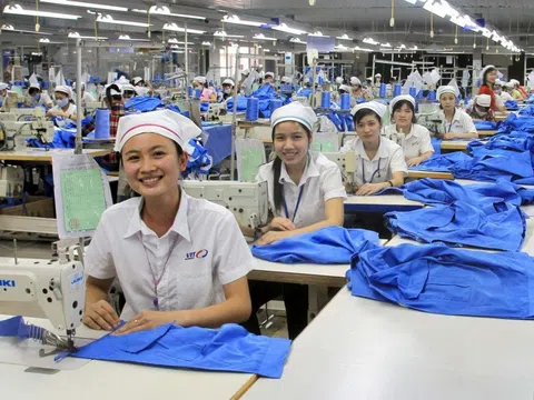 Tổng Cục Thống kê: Năm 2023 thu nhập bình quân của lao động Việt Nam tăng 6,9%