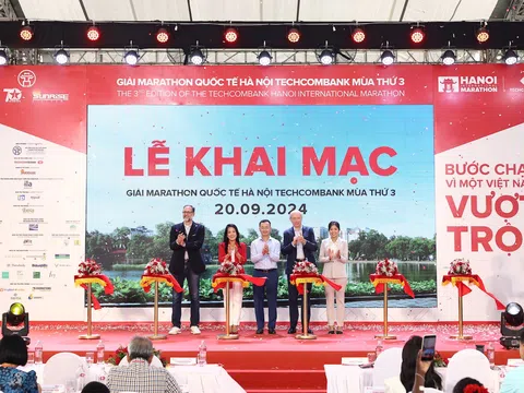 Khai mạc giải Marathon quốc tế Hà Nội Techcombank mùa 3, lan toả ý nghĩa nhân văn, tinh thần đoàn kết cộng đồng