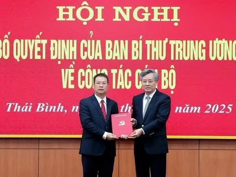 Chân dung ông Nguyễn Mạnh Hùng - tân Phó bí thư Tỉnh ủy Thái Bình