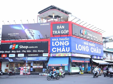 FPT Retail đạt hơn 23.000 tỷ doanh thu sau 6 tháng