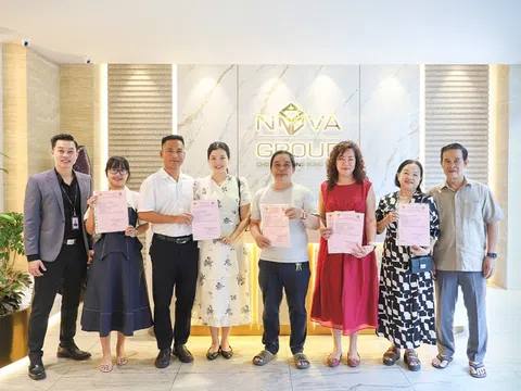 The Sun Avenue của Novaland liên tục bàn giao sổ hồng cho hàng trăm cư dân