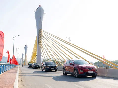 “Món hời” phân khúc B-SUV: VinFast VF 6 chinh phục cả chuyên gia quốc tế