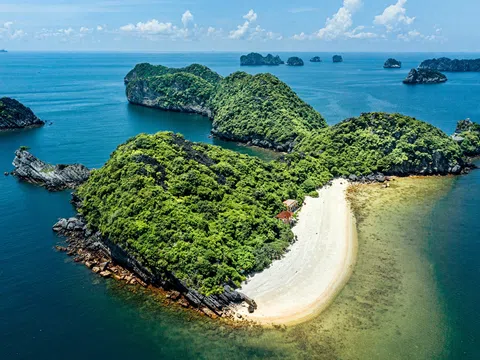 Lý do sức hút Cát Bà chưa bao giờ hạ nhiệt