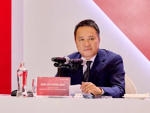 Cổ tức và cổ phiếu thưởng “khủng” tới 67%: Techcombank khẳng định nội lực, vững tầm vị thế số 1 trong khối ngân hàng