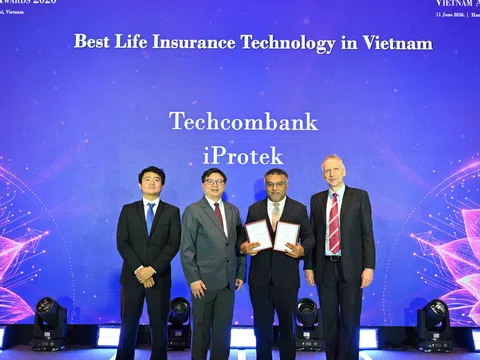 Techcom Life giữ vững vị trí số 1 bancassurance, lọt Top 5 doanh thu phí bảo hiểm mới