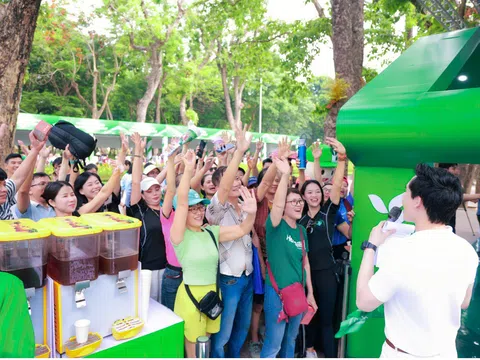 Ngày Dinh Dưỡng Cộng Đồng Việt Nam lần thứ 7 lan tỏa thông điệp sống khỏe đến hàng nghìn người dân Thủ đô