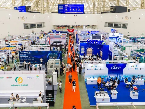 VITW 2026 chính thức khai mạc, quy tụ hơn 2.000 gian hàng công nghiệp và công nghệ