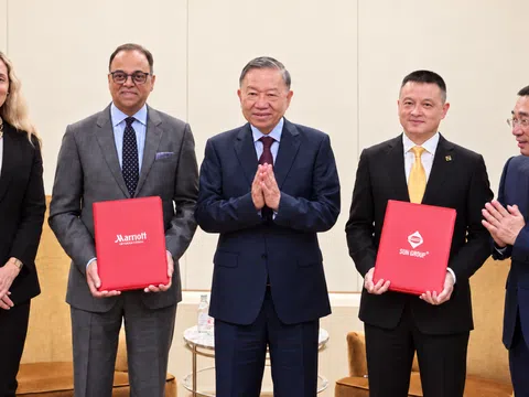 Sun Group và Marriott International trao văn kiện hợp tác tại New York, đón đầu cơ hội từ APEC 2027 để thúc đẩy thị trường MICE Việt Nam