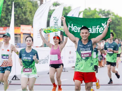 Hơn 7.000 vận động viên tham gia VnExpress Marathon Grand Tour Nghệ An 2026