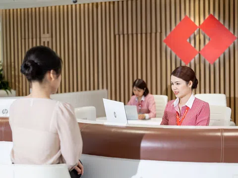 Được Fitch nâng xếp hạng lên BB, Techcombank tiếp tục tăng sức hấp dẫn với nhà đầu tư