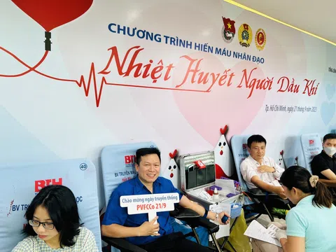 Hiến máu tình nguyện: Hoạt động ý nghĩa kỷ niệm 19 năm ngày truyền thống PVFCCo