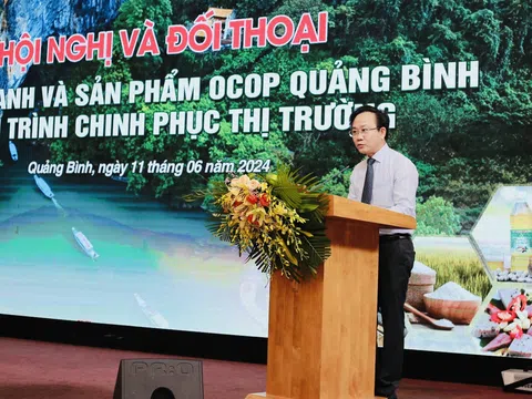 Lãnh đạo tỉnh Quảng Bình đề nghị các ban, ngành tiếp tục phối hợp phát triển du lịch xanh… và giới thiệu, thúc đẩy các sản phẩm OCOP