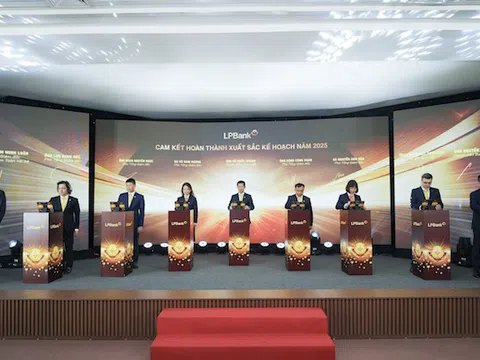 LPBank: 8 khối nghiệp vụ cam kết thực hiện mục tiêu kinh doanh năm 2025