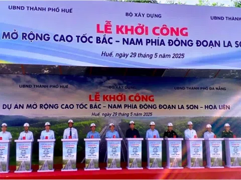 Khởi công dự án mở rộng cao tốc La Sơn - Hòa Liên
