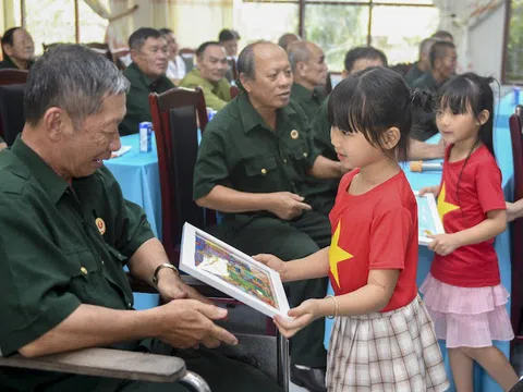 Vinamilk: “Tri ân thế hệ đi trước là cách chúng tôi tiếp tục chăm sóc thế hệ mai sau”