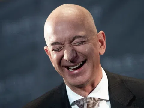 Jeff Bezos vừa “khai quật” một bài báo dự báo sự thất bại của Amazon vào 22 năm trước