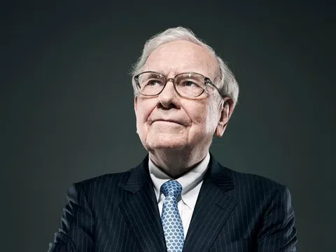 Kevin O'Leary ngôi sao của “Shark Tank” cho rằng động thái bán số cổ phiếu trị giá 8 tỷ USD của Warren Buffet là vô nghĩa