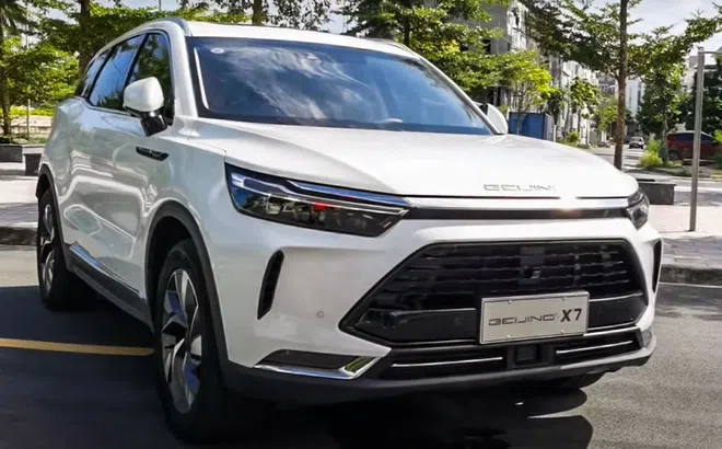 Baic Beijing X7 vừa về Việt Nam, xe Trung Quốc giá rẻ, gây "bão" nhờ option miên man