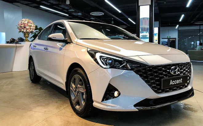 Lộ rõ hình ảnh Hyundai Accent 2021 tại Việt Nam: Đẹp, hiện đại gây áp lực lên Toyota Vios 