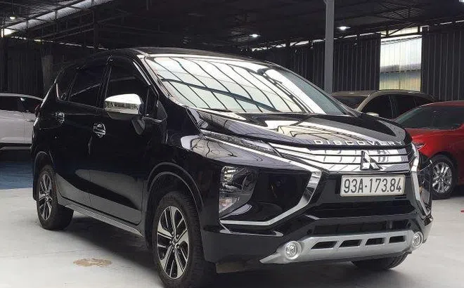 Giá xe Mitsubishi Xpander lướt đắt gần bằng xe mới