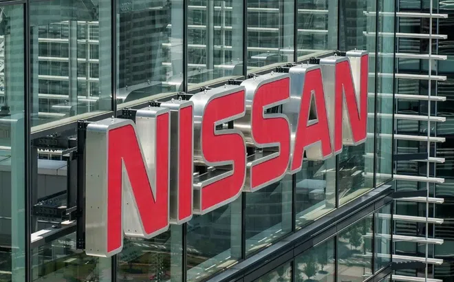 Nissan muốn bán cổ phần trong Mitsubishi