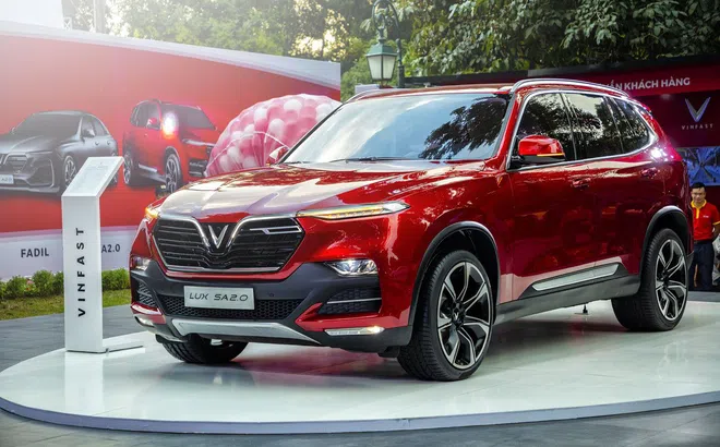 Vay vốn mua xe VinFast LUX SA2.0 trả góp, dễ hơn vẫn tưởng!