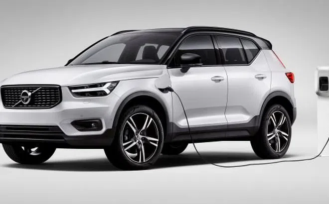 Volvo XC40 Recharge T5 chào giá 1,6 tỷ đồng