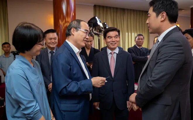 Toạ đàm Đô thị thông minh - hướng tới quy hoạch phát triển khu đô thị sáng tạo tương tác cao phía Đông TP.HCM