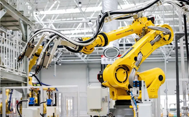 Lợi nhuận sản xuất công nghiệp Trung Quốc giảm 5,3% trong tháng Chín