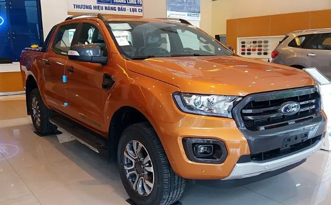 Ford Ranger 2020 đã về Việt Nam, phiên bản cũ giảm giá mạnh tại đại lý