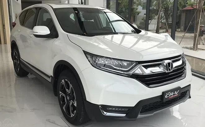 Honda CR-V giảm giá lên tới 70 triệu đồng tại đại lý