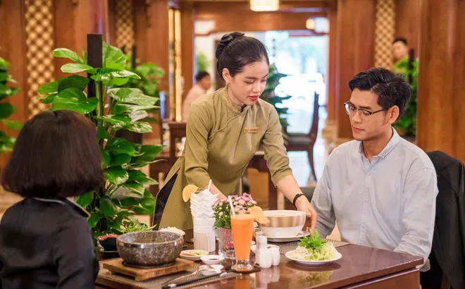 Tết đến xuân về với khách sạn Rex Sài Gòn - "Ngôi nhà Việt Nam của quý khách"